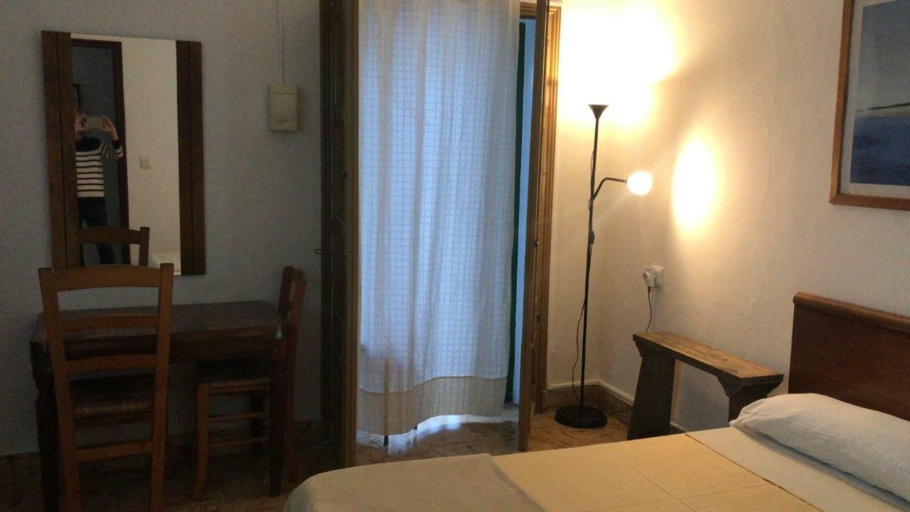 Отель Casa De Huespedes La Pena Ибица Экстерьер фото
